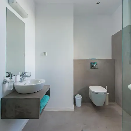 Villa In Rhodes With Infinity Pool *