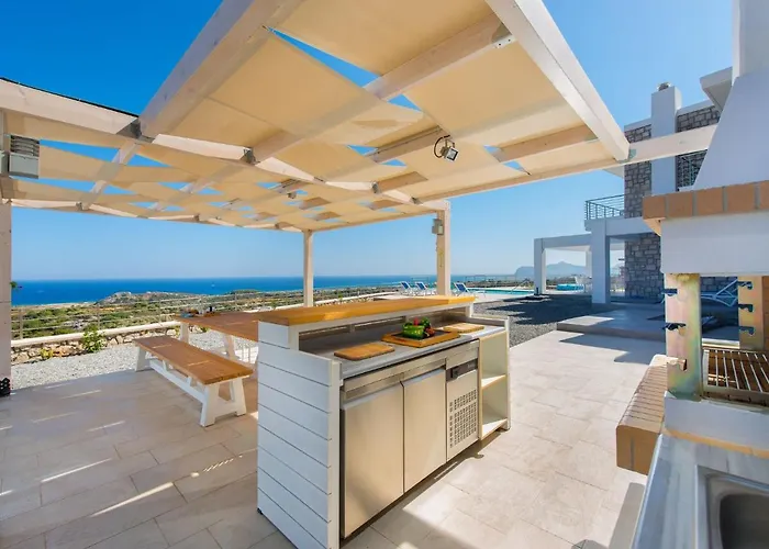 In Rhodes With Infinity Pool