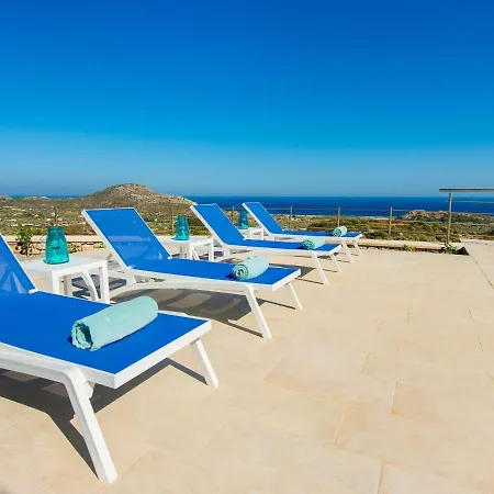 In Rhodes With Infinity Pool * Kalithies